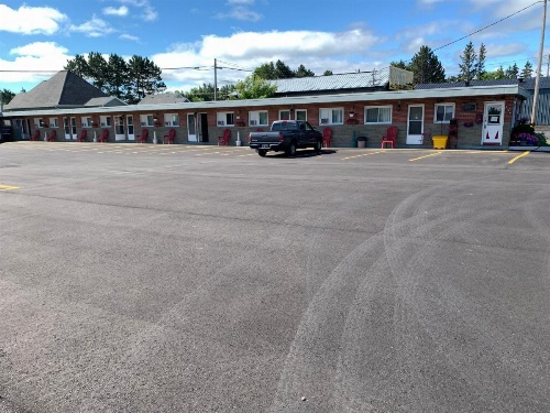 Trunk Road Motel image 29